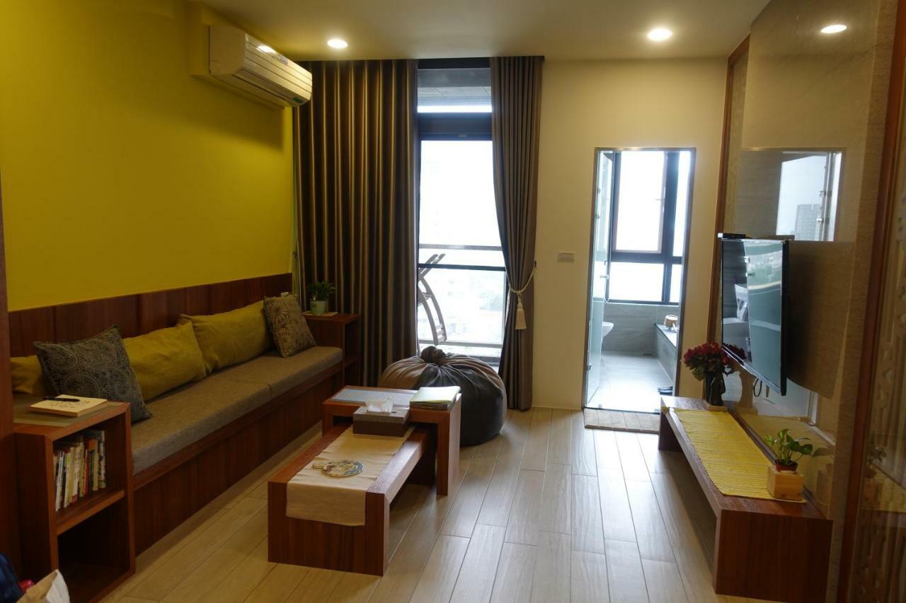 Beetle Homestay Цзяоси Экстерьер фото
